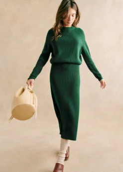 Pull Sami-Sezane Online